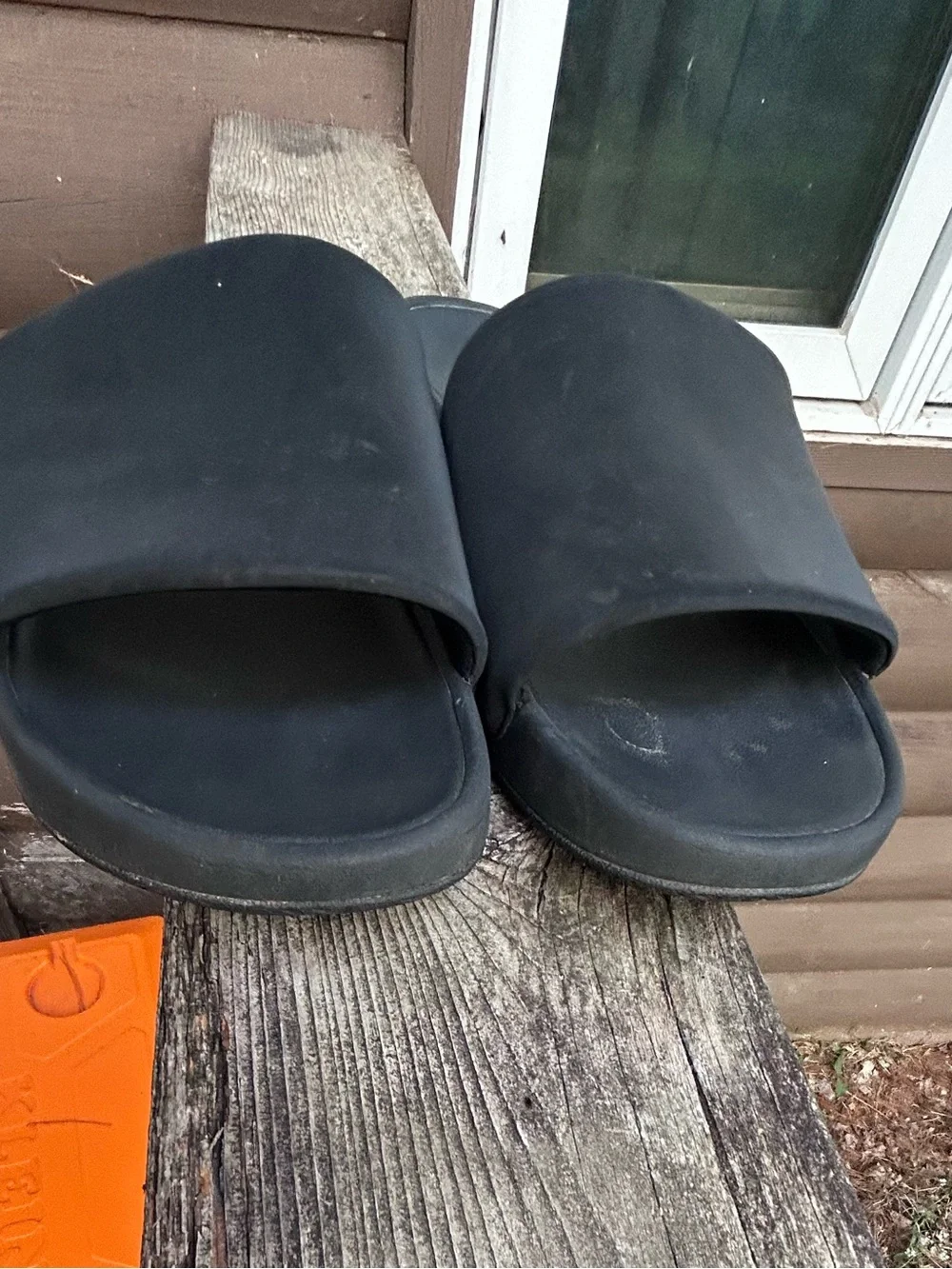 Lululemon Men’s Restfeel Slide Sandals Black Graphite Grey Size 12 Recovery